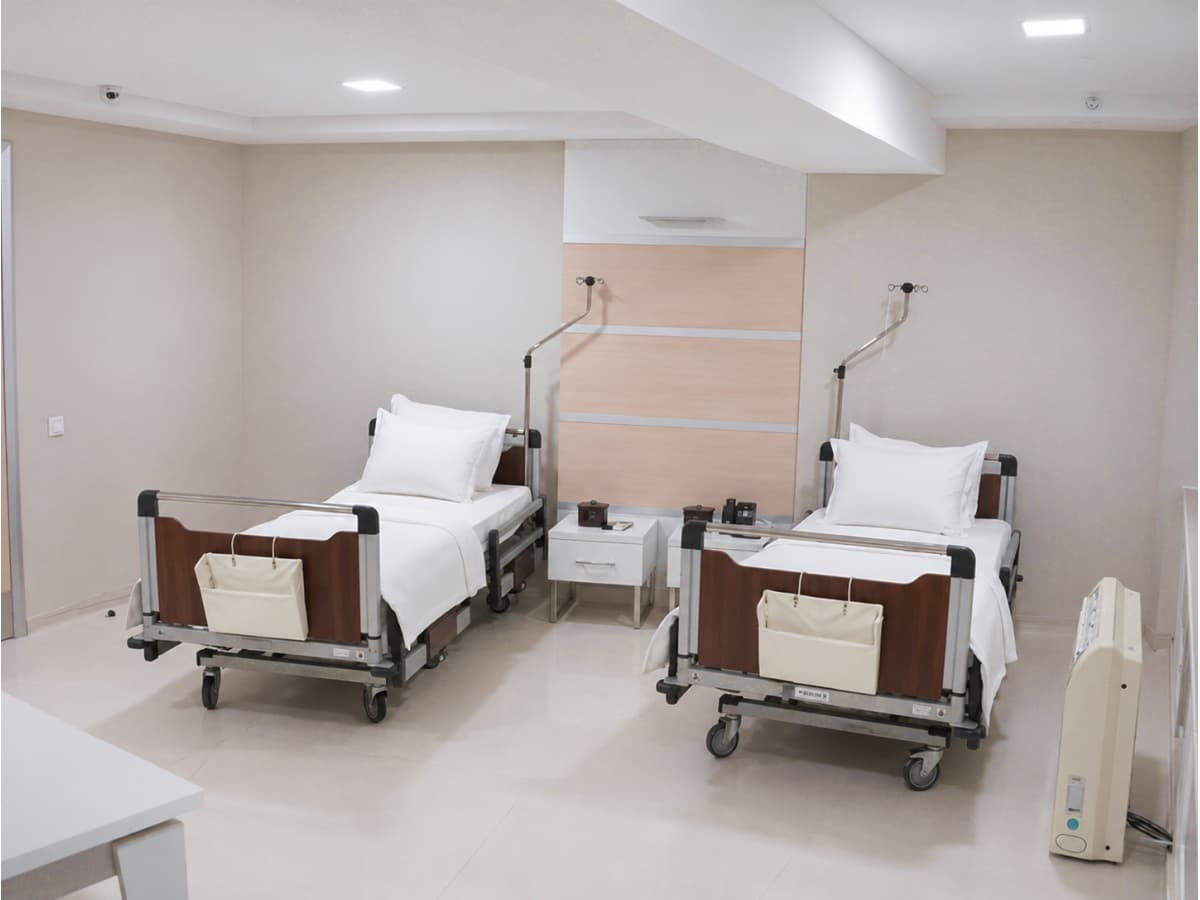Hospital room amenities